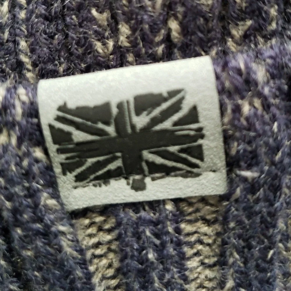 Britt's Knit Mens Beanie Has‎ Fleece Lining
